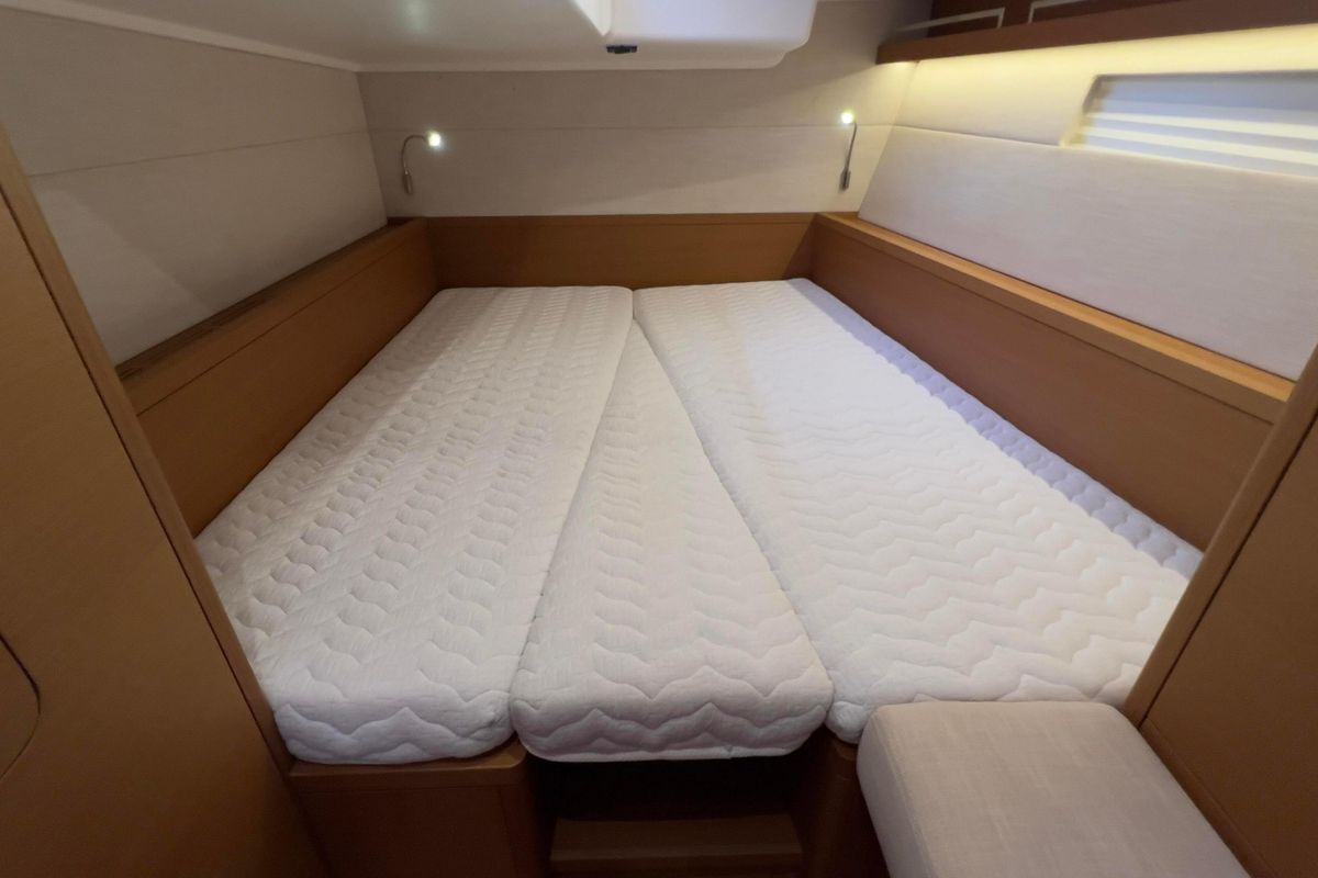 2017 Grand Soleil 55