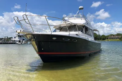 Cutwater C-32CB