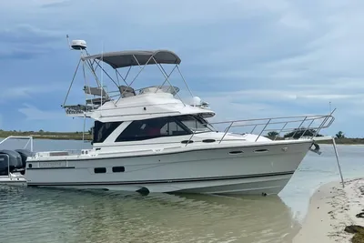 Cutwater C-32 CB