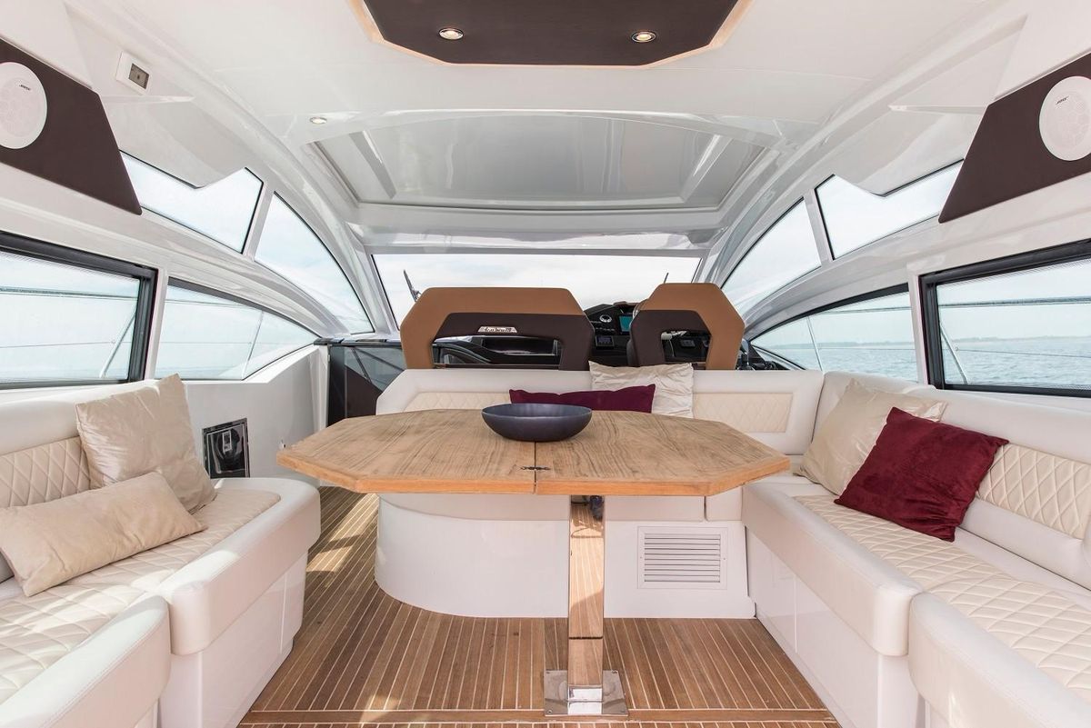 2019 Beneteau 48 