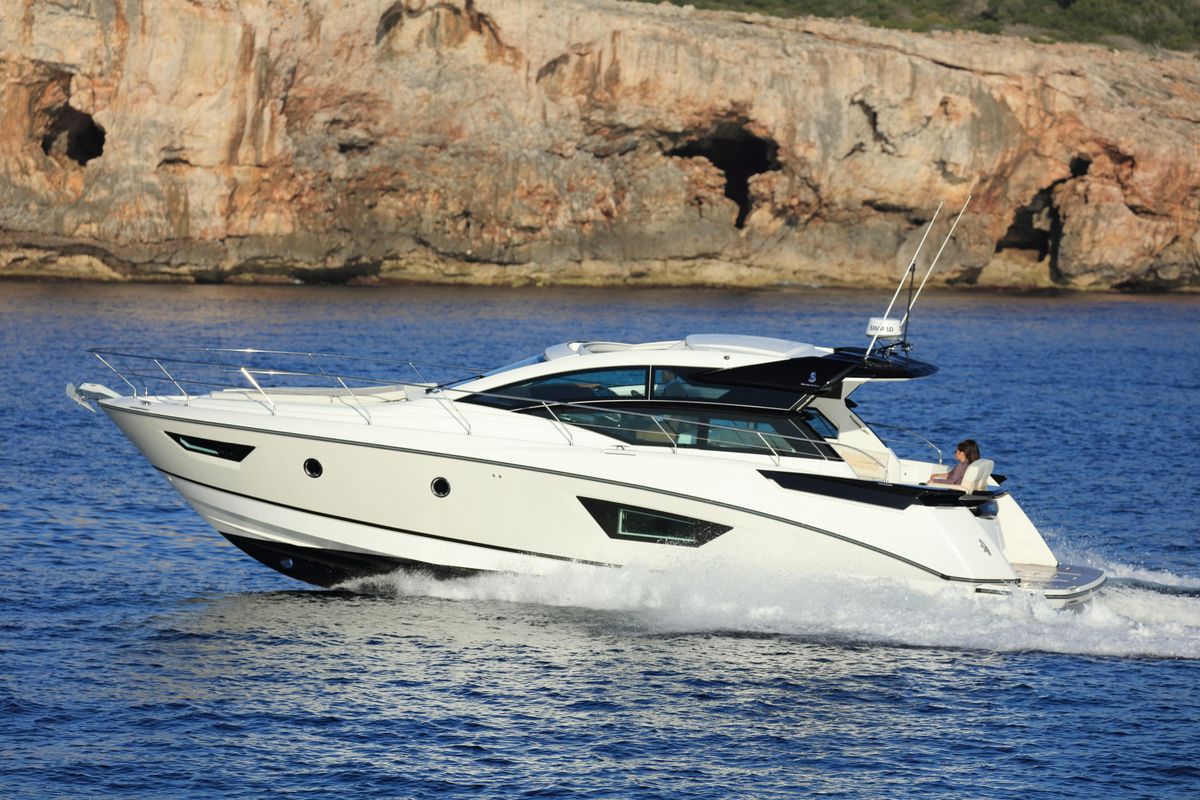 2019 Beneteau 48 