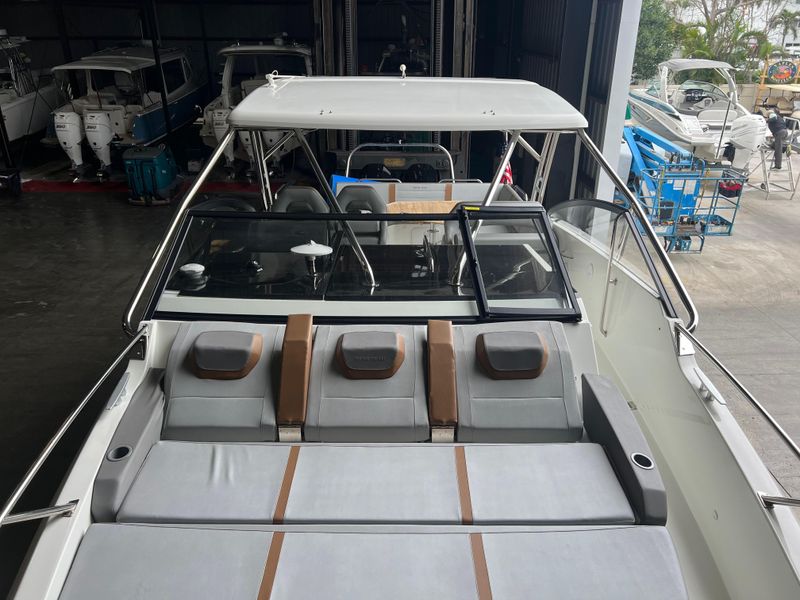 2020 Beneteau Flyer 10