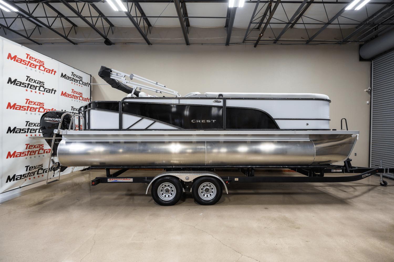 2023 Crest Classic LX Fish 220 Pontoon for sale YachtWorld