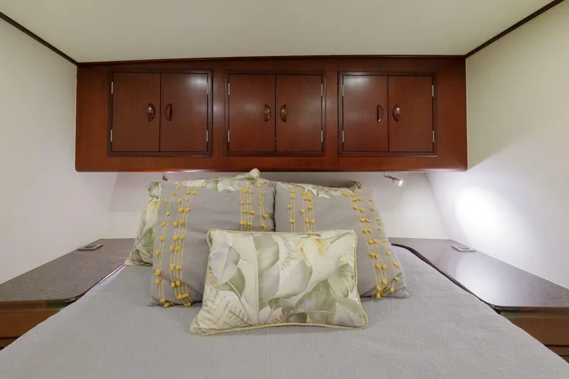 Salemwolf Yacht Photos Pics 