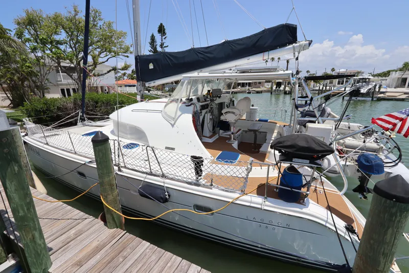  Yacht Photos Pics 
