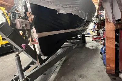 2004 WeCo 825 Cabin