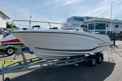 2022 Jeanneau Cap Camarat 6.5 CC