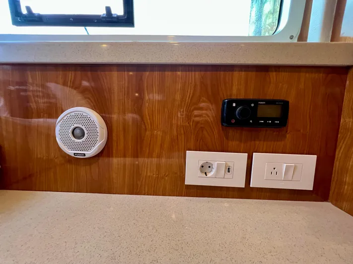 Walkabout Yacht Photos Pics 