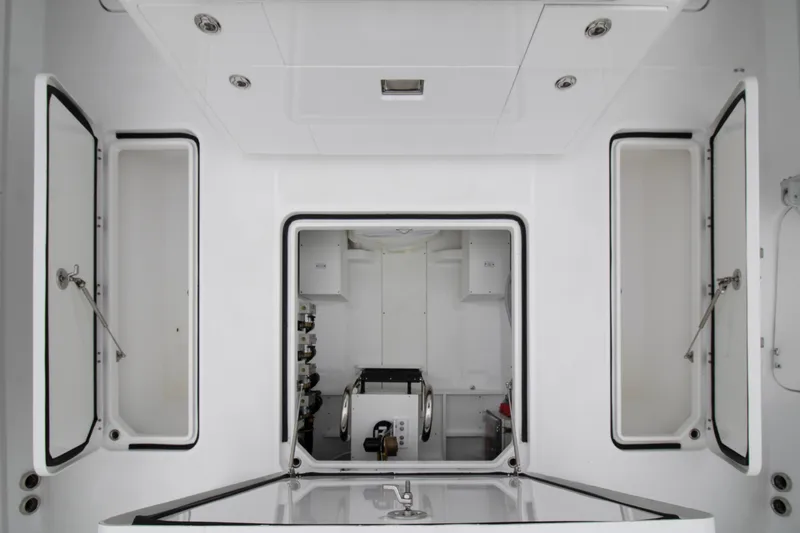  Yacht Photos Pics Engine room of 2025 HCB 42 Lujo boat, showcasing modern design and equipment.