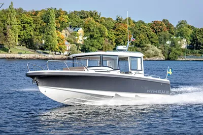 2025 Nimbus Commuter 9