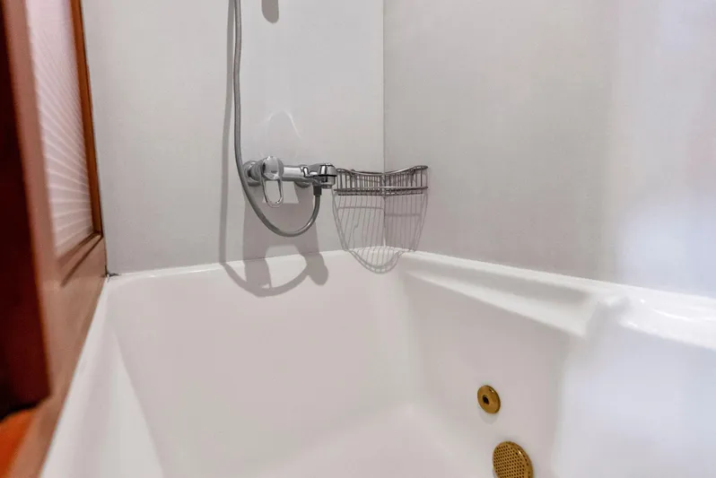 Tortuga Yacht Photos Pics 