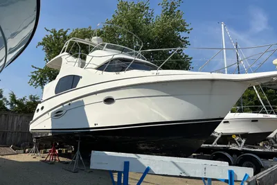 Silverton 35 Motor Yacht