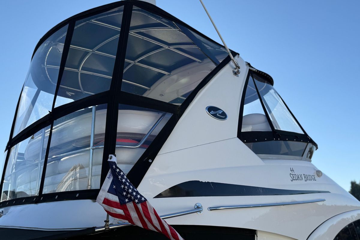 2006 Sea Ray 44 