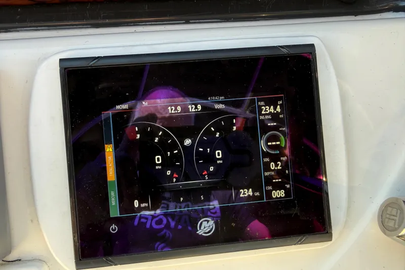  Yacht Photos Pics Digital dashboard display on a 2006 Sea Ray 44 Sedan Bridge boat.