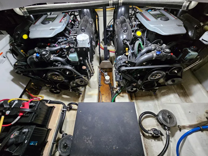 Second Half Yacht Photos Pics 