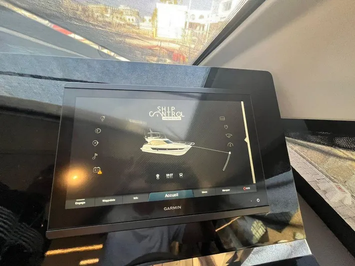 Rialtin Yacht Photos Pics Garmin ship control display on 2022 Beneteau Monte Carlo 52 yacht.