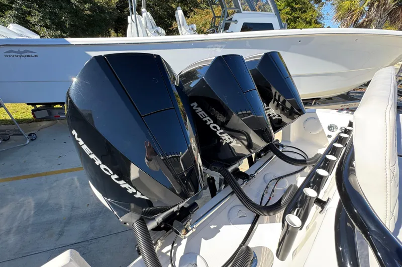  Yacht Photos Pics 2023 Fountain 34 Tournament Edition with triple Mercury outboard engines.
