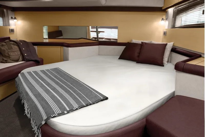 Mr Bojangles Yacht Photos Pics Manufacturer Provided Image
