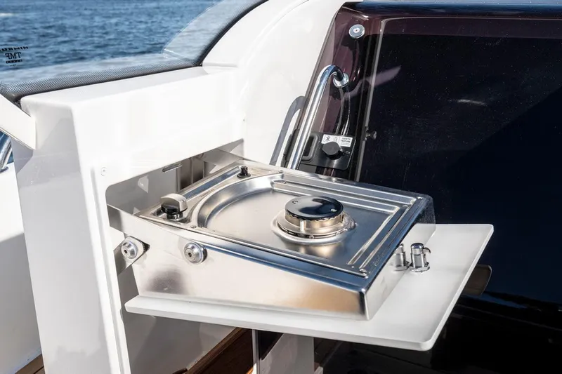  Yacht Photos Pics Manufacturer Provided Image