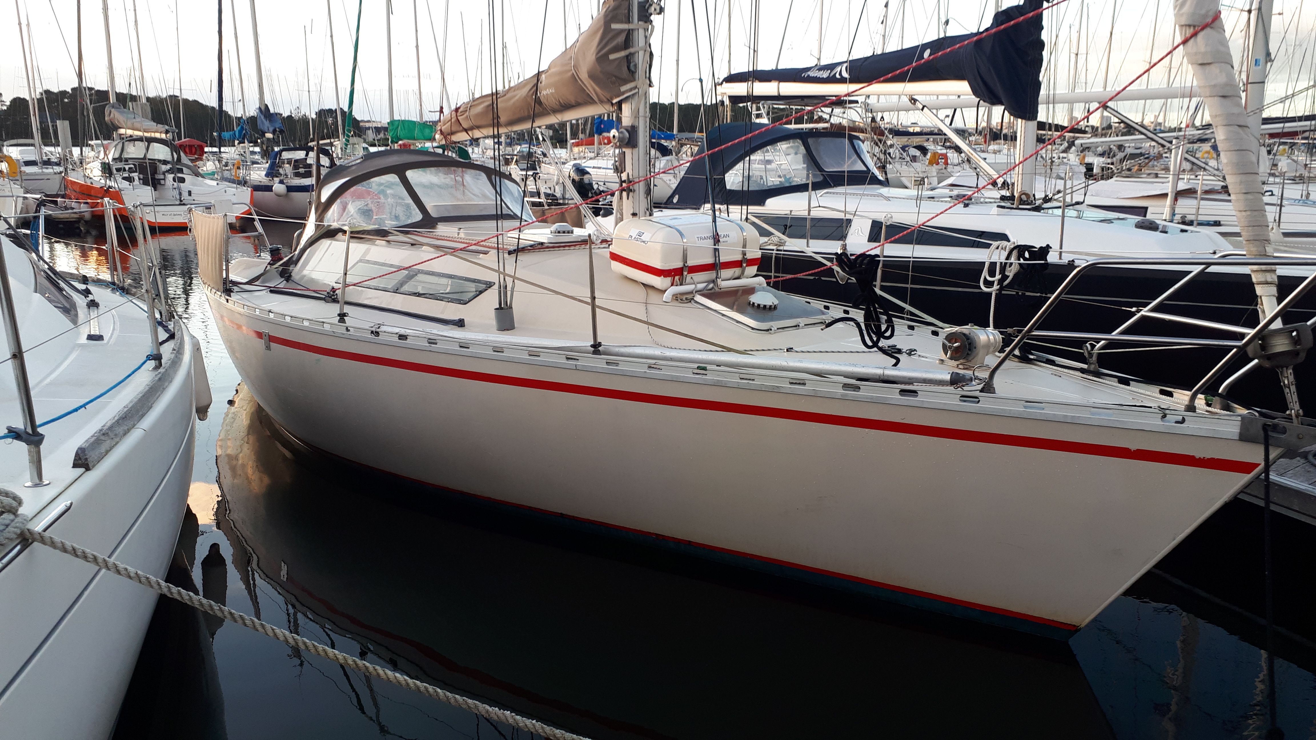 1981 Beneteau FIRST 32 PTE