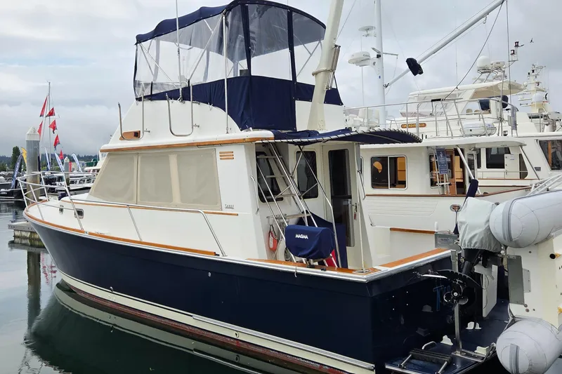 Time Out Yacht Photos Pics 