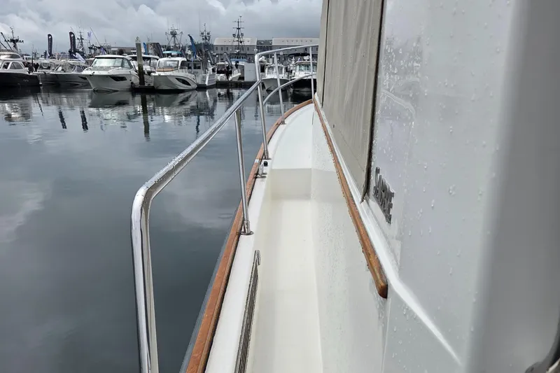 Time Out Yacht Photos Pics 