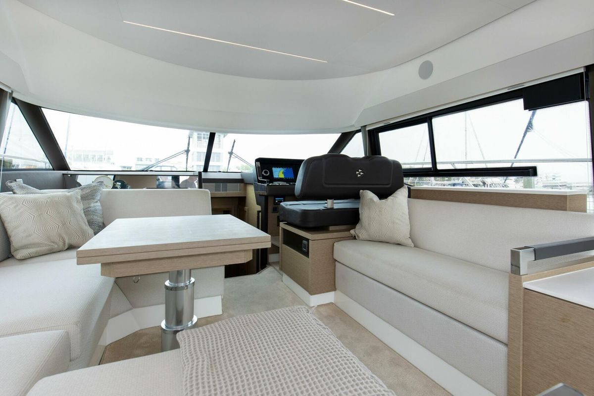 2023 Prestige 46 