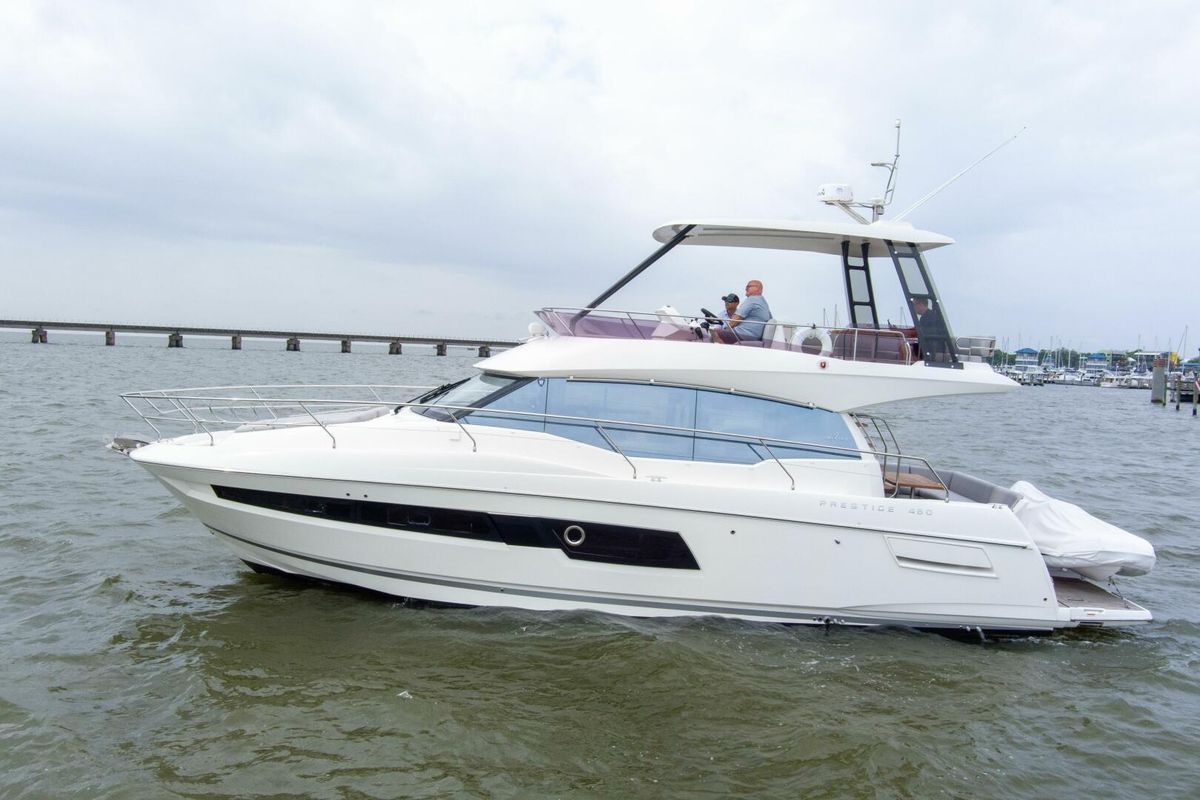 2023 Prestige 46 