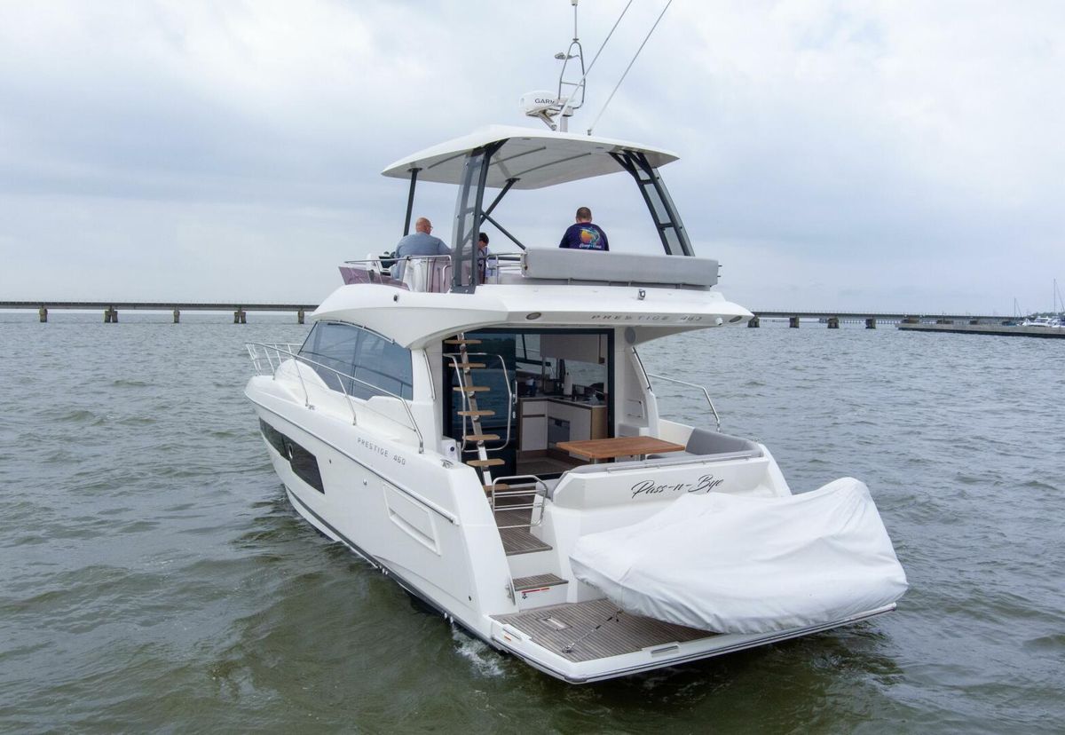 2023 Prestige 46 
