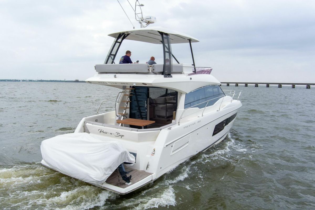 2023 Prestige 46 