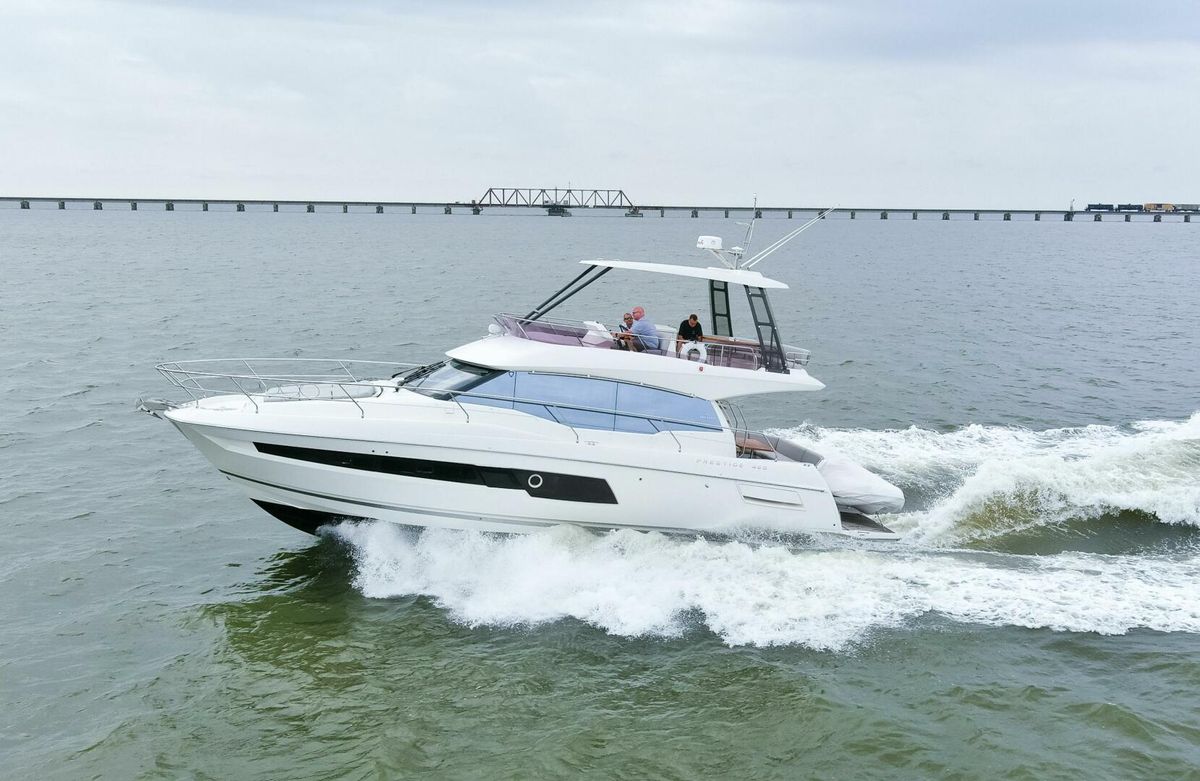 2023 Prestige 46 