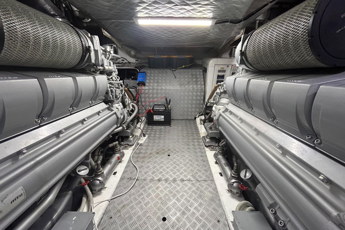 2015 Pershing 70 