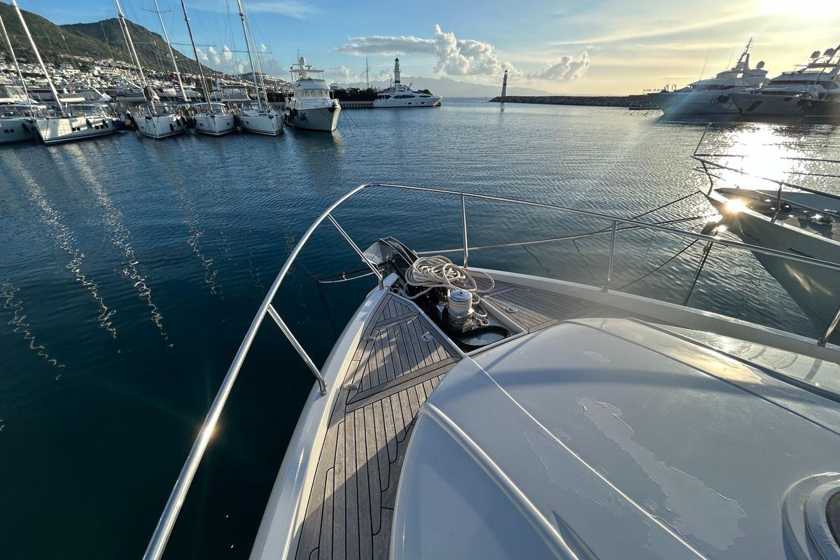 2015 Pershing 70 