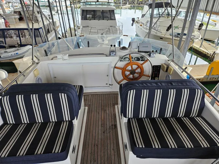 Dark Star Yacht Photos Pics 