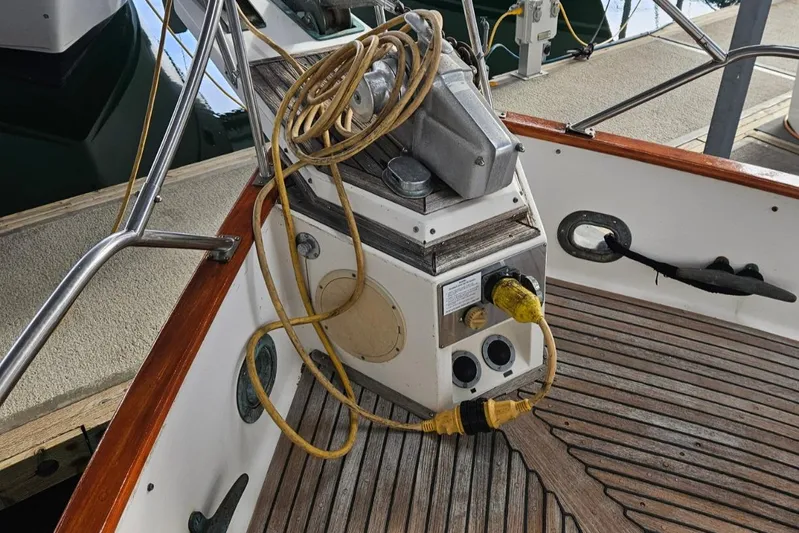 Dark Star Yacht Photos Pics 