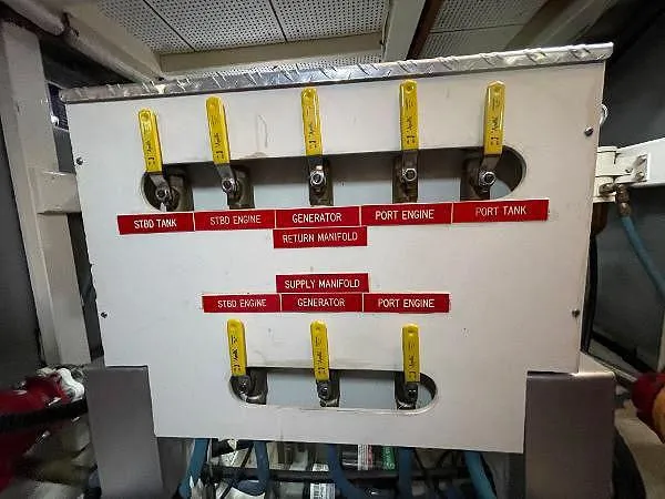 Dark Star Yacht Photos Pics 