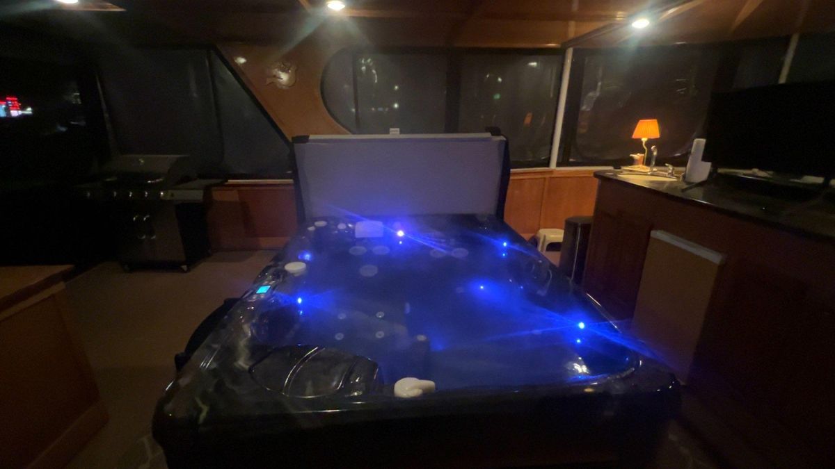 2005 Skipperliner 60 