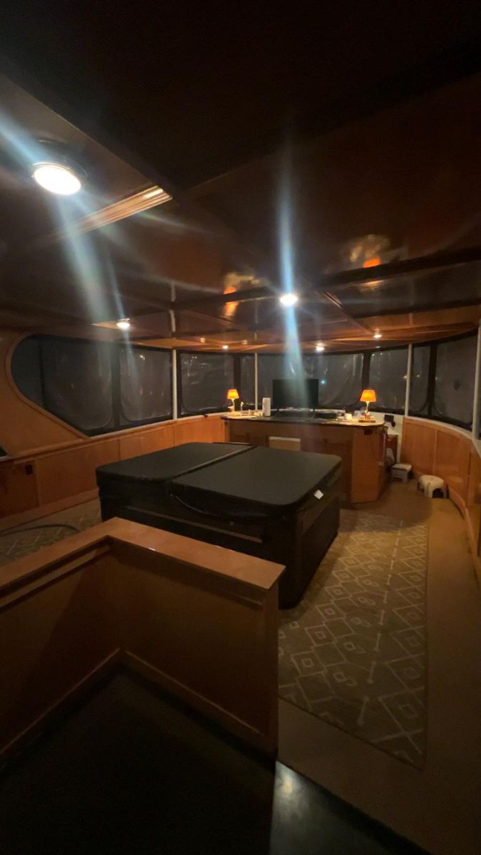 2005 Skipperliner 60 