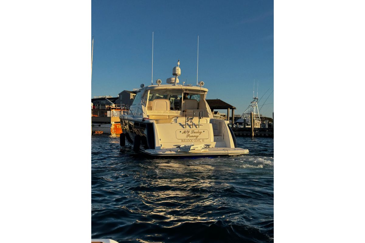 2006 Tiara Yachts 43 