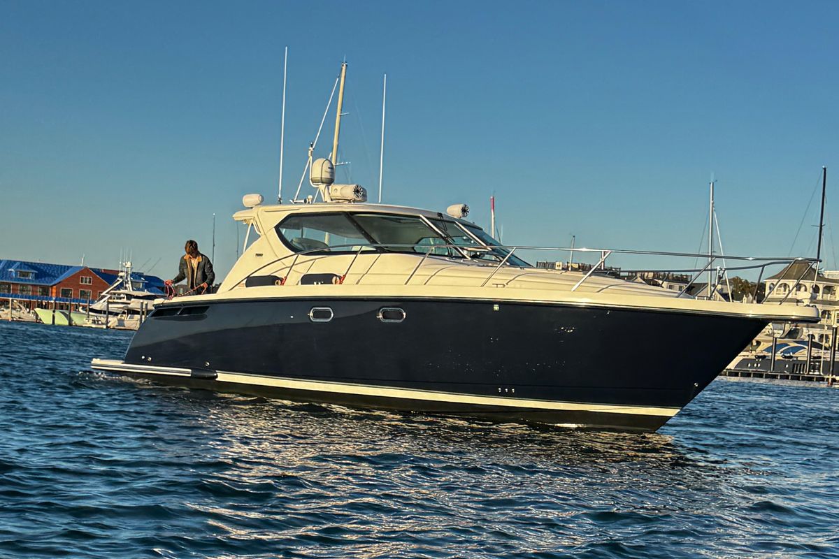 2006 Tiara Yachts 43 