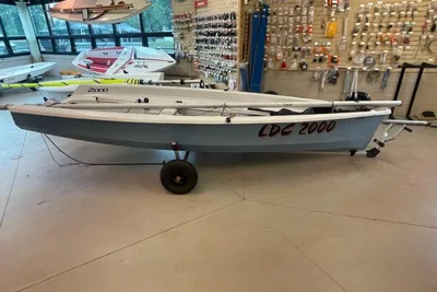 Dinghy LDC 2000