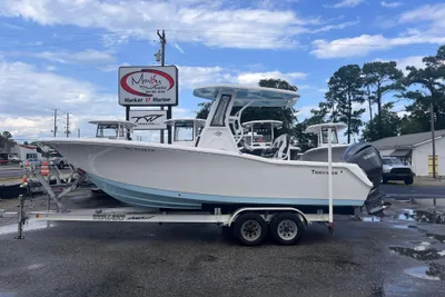 Tidewater 232 CC Adventure