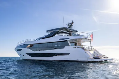 2025 Sunseeker 100 Yacht