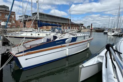 Fairey Huntsman 28
