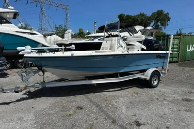Mako 19 CPX