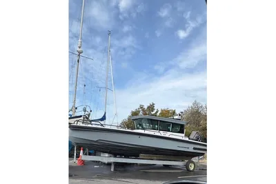 Axopar 28 Cabin Brabus