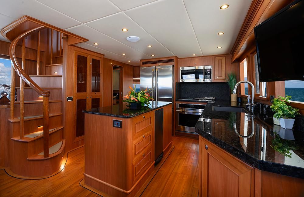 2020 Outer Reef Yachts 72 