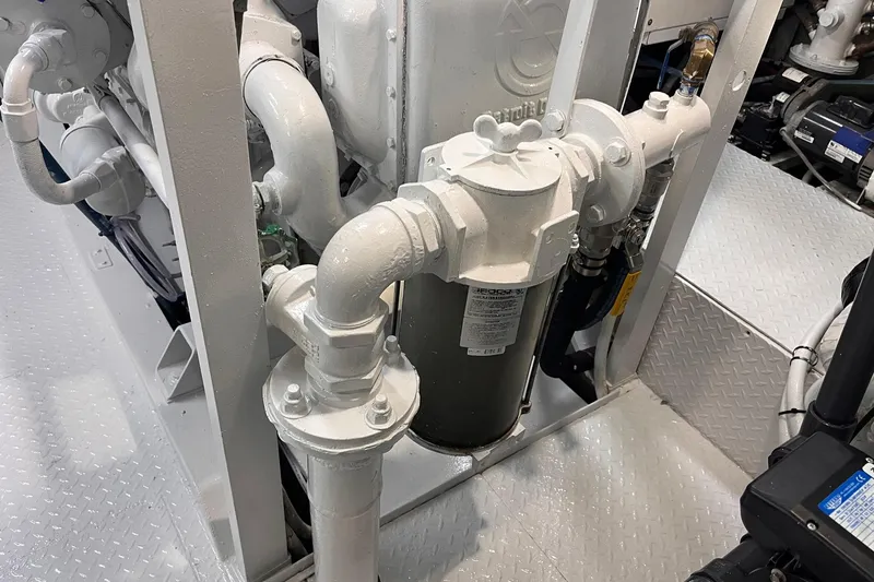 Mon Sheri Yacht Photos Pics Port intake plumbing