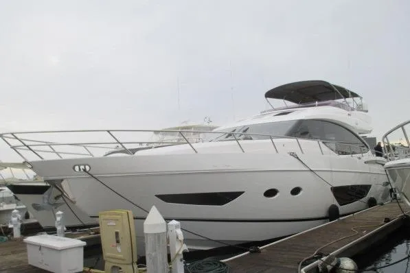 Sexsea Yacht Photos Pics bow portside