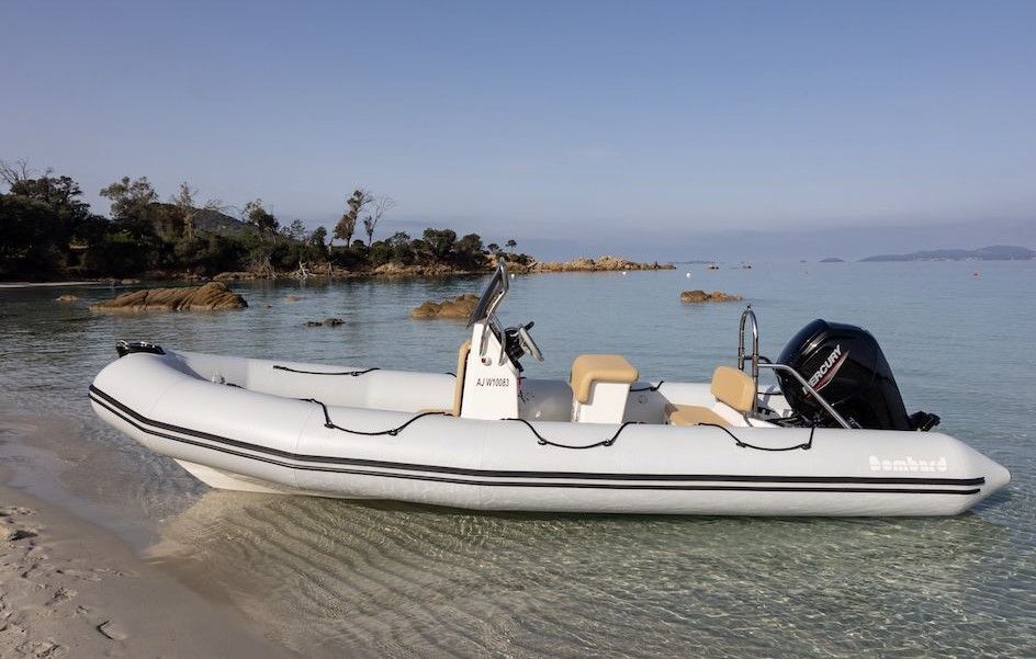 2023 Bombard Sunrider 650